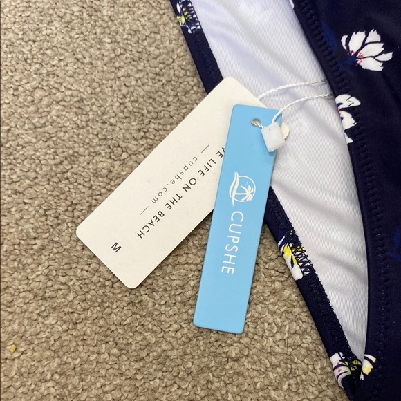 Cupshe Yellow Navy Blue Floral Strappy Back 2 Piece Bikini Set Size M - Picture 2 of 4